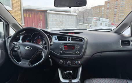 KIA cee'd III, 2013 год, 900 000 рублей, 21 фотография