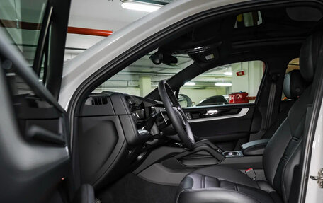 Porsche Cayenne III, 2025 год, 18 490 000 рублей, 12 фотография