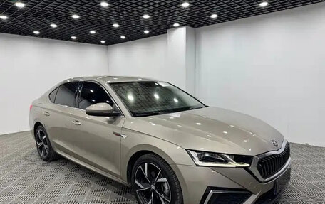 Skoda Octavia IV, 2022 год, 2 000 000 рублей, 1 фотография