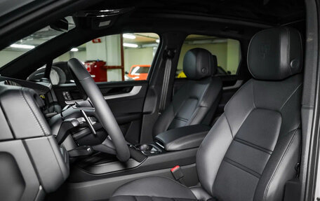 Porsche Cayenne III, 2025 год, 18 490 000 рублей, 13 фотография