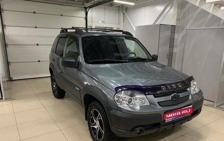 Chevrolet Niva I рестайлинг, 2019 год, 818 000 рублей, 1 фотография