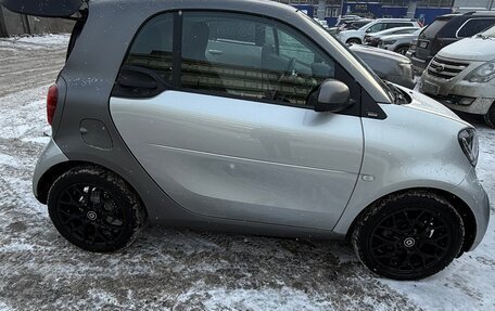 Smart Fortwo III, 2018 год, 1 750 000 рублей, 1 фотография