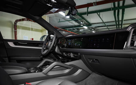 Porsche Cayenne III, 2025 год, 18 490 000 рублей, 18 фотография