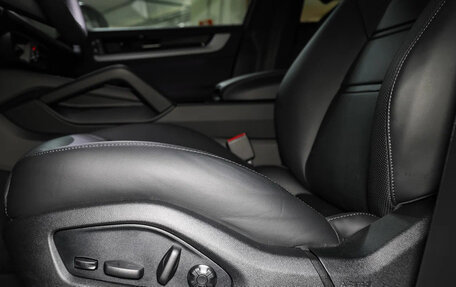 Porsche Cayenne III, 2025 год, 18 490 000 рублей, 22 фотография