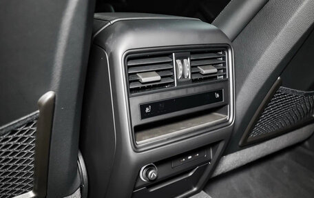 Porsche Cayenne III, 2025 год, 18 490 000 рублей, 26 фотография