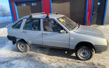 ИЖ 2126 «Ода», 2003 год, 220 000 рублей, 3 фотография