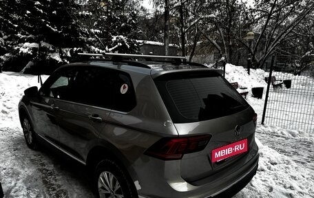 Volkswagen Tiguan II, 2021 год, 3 050 000 рублей, 2 фотография