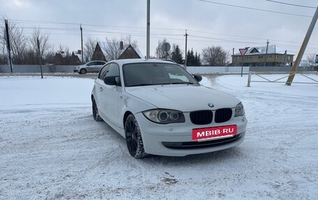 BMW 1 серия, 2010 год, 870 000 рублей, 3 фотография