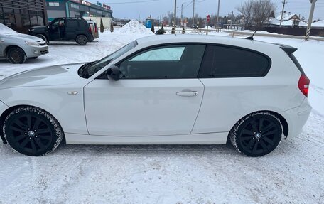 BMW 1 серия, 2010 год, 870 000 рублей, 14 фотография
