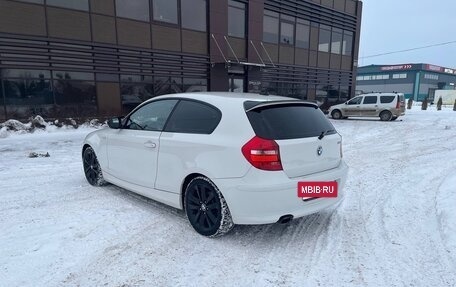 BMW 1 серия, 2010 год, 870 000 рублей, 10 фотография