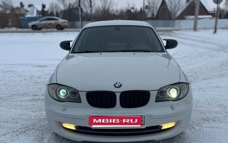 BMW 1 серия, 2010 год, 870 000 рублей, 17 фотография