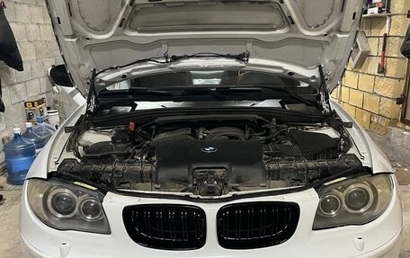 BMW 1 серия, 2010 год, 870 000 рублей, 19 фотография