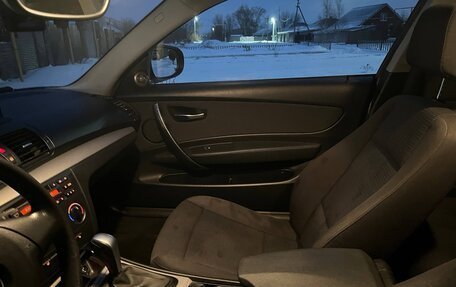 BMW 1 серия, 2010 год, 870 000 рублей, 23 фотография