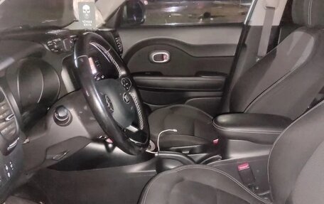 KIA Soul II рестайлинг, 2018 год, 1 450 000 рублей, 10 фотография