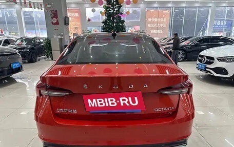 Skoda Octavia IV, 2021 год, 1 850 000 рублей, 6 фотография