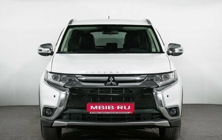 Mitsubishi Outlander III рестайлинг 3, 2016 год, 1 900 000 рублей, 2 фотография