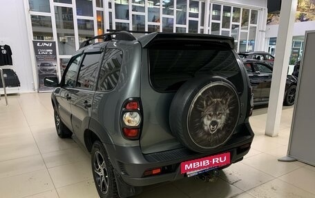 Chevrolet Niva I рестайлинг, 2019 год, 818 000 рублей, 7 фотография