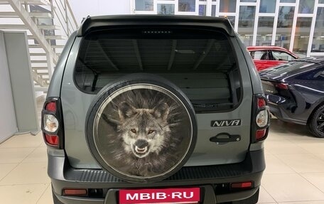 Chevrolet Niva I рестайлинг, 2019 год, 818 000 рублей, 9 фотография