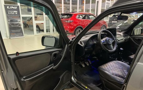 Chevrolet Niva I рестайлинг, 2019 год, 818 000 рублей, 12 фотография