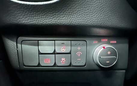 KIA Soul II рестайлинг, 2016 год, 1 555 000 рублей, 9 фотография