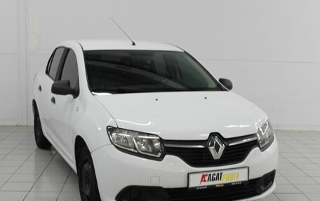 Renault Logan II, 2017 год, 470 000 рублей, 3 фотография