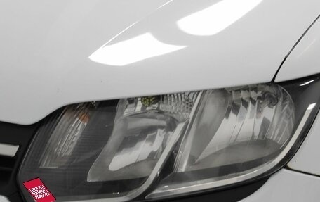 Renault Logan II, 2017 год, 470 000 рублей, 5 фотография