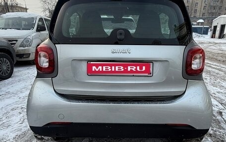 Smart Fortwo III, 2018 год, 1 750 000 рублей, 6 фотография