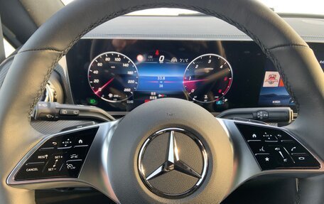 Mercedes-Benz V-Класс, 2025 год, 14 180 000 рублей, 33 фотография