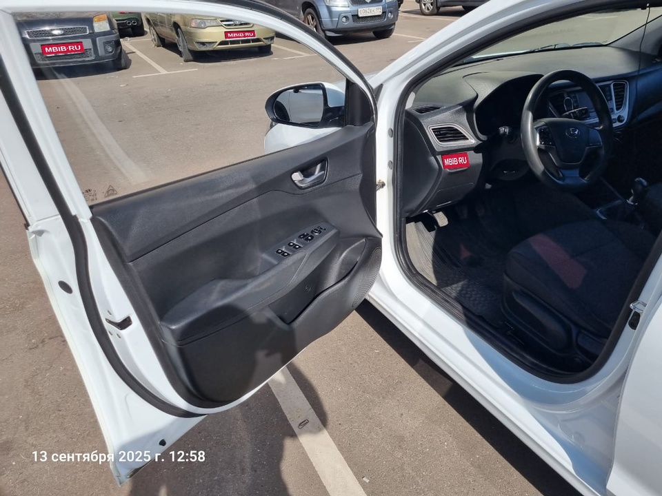 Hyundai Solaris II рестайлинг, 2020 год, 1 199 000 рублей, 3 фотография