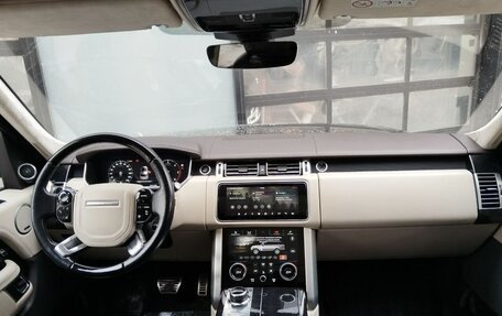 Land Rover Range Rover IV рестайлинг, 2018 год, 6 150 000 рублей, 29 фотография