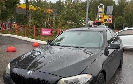 BMW 5 серия, 2011 год, 1 800 000 рублей, 1 фотография