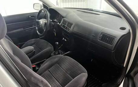 Volkswagen Golf IV, 2001 год, 239 000 рублей, 11 фотография