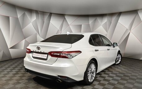 Toyota Camry, 2018 год, 2 843 000 рублей, 2 фотография