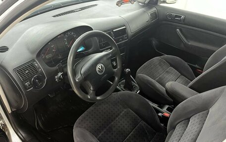 Volkswagen Golf IV, 2001 год, 239 000 рублей, 17 фотография