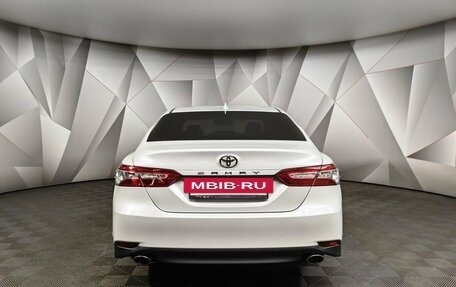 Toyota Camry, 2018 год, 2 843 000 рублей, 8 фотография