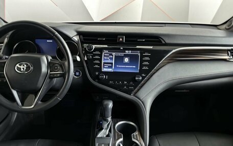 Toyota Camry, 2018 год, 2 843 000 рублей, 15 фотография