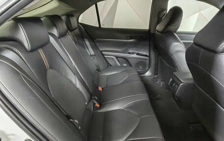 Toyota Camry, 2018 год, 2 843 000 рублей, 16 фотография