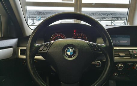 BMW 5 серия, 2008 год, 995 000 рублей, 9 фотография