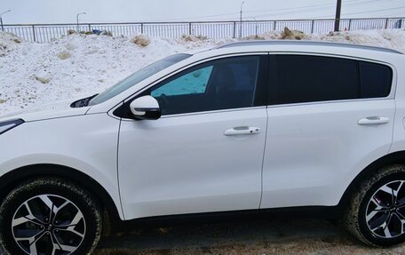 KIA Sportage IV рестайлинг, 2019 год, 2 500 000 рублей, 3 фотография