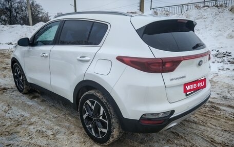 KIA Sportage IV рестайлинг, 2019 год, 2 500 000 рублей, 4 фотография