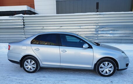 Volkswagen Jetta VI, 2008 год, 820 000 рублей, 3 фотография