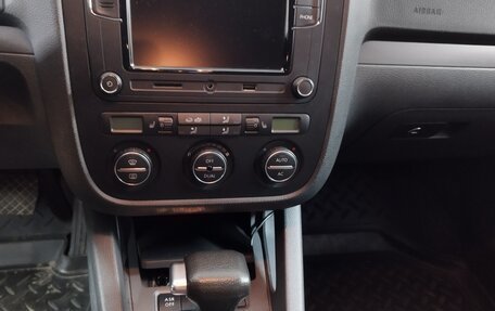 Volkswagen Jetta VI, 2008 год, 820 000 рублей, 10 фотография