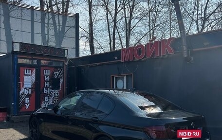 BMW 5 серия, 2011 год, 1 800 000 рублей, 6 фотография