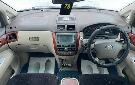 Toyota Ipsum II, 2004 год, 939 000 рублей, 14 фотография