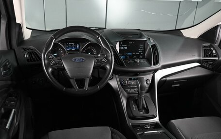 Ford Kuga III, 2016 год, 1 570 000 рублей, 6 фотография