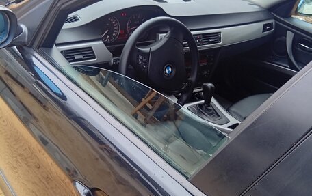 BMW 3 серия, 2006 год, 600 000 рублей, 1 фотография