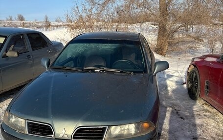 Mitsubishi Carisma I, 2002 год, 200 000 рублей, 1 фотография