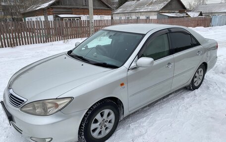Toyota Camry V40, 2004 год, 750 000 рублей, 1 фотография