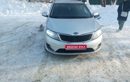 KIA Rio III рестайлинг, 2015 год, 930 000 рублей, 1 фотография