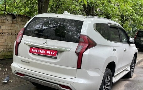 Mitsubishi Pajero Sport III рестайлинг, 2021 год, 2 500 000 рублей, 3 фотография